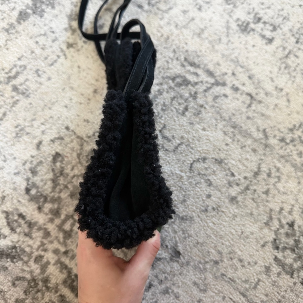 TELFAR X UGG Small Shopper Bag Suede Shearling Black - Picture 5 of 8